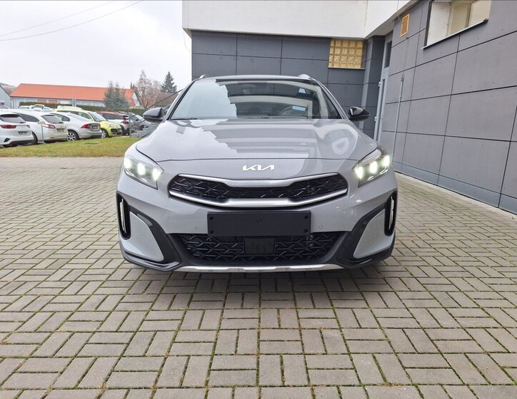 KIA XCeed SUV / Terénní 1,6 l 110 kw
