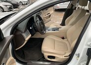 Jaguar XF Sedan 2,0 l 132 kw
