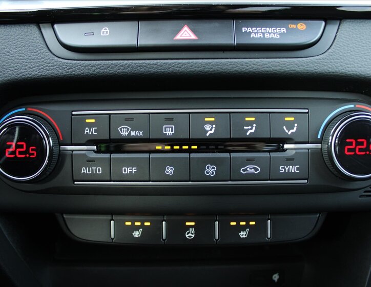 KIA XCeed Hatchback 1,5 l 103 kw