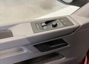 Volkswagen Caravelle 22