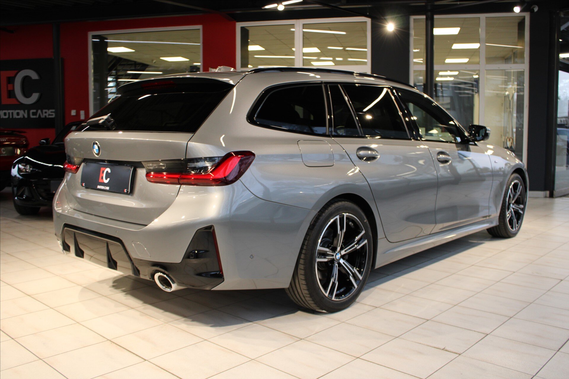 BMW Řada 3 Kombi 2,0 l 140 kw