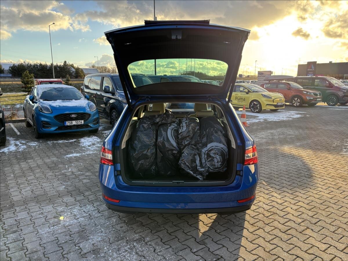 Škoda Superb Kombi 2,0 l 110 kw