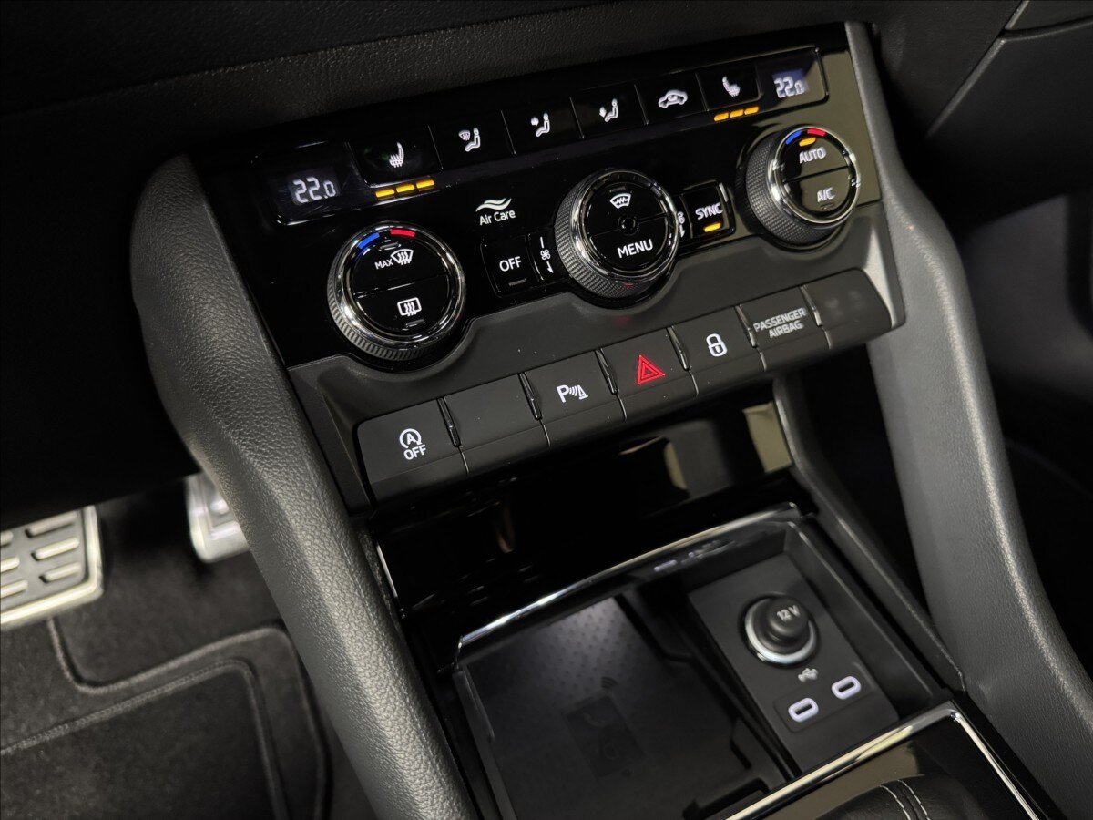 Škoda Karoq SUV 1,5 l 110 kw