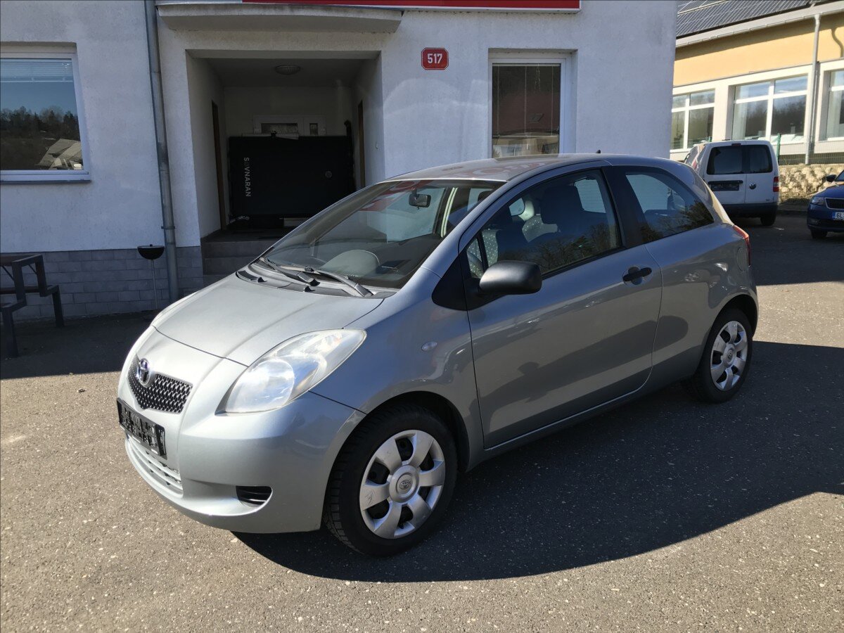 Toyota Yaris Hatchback 998,0 51 kw