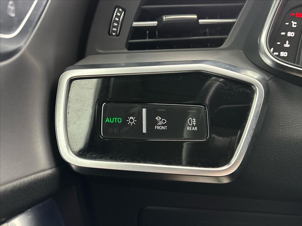 Audi A6 Sedan / Limuzína 3,0 l 250 kw