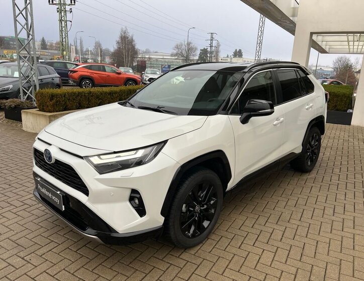 Toyota RAV4 2