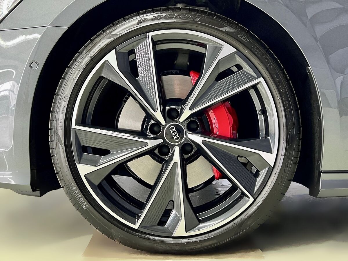 Audi A6 Kombi 3,0 l 210 kw