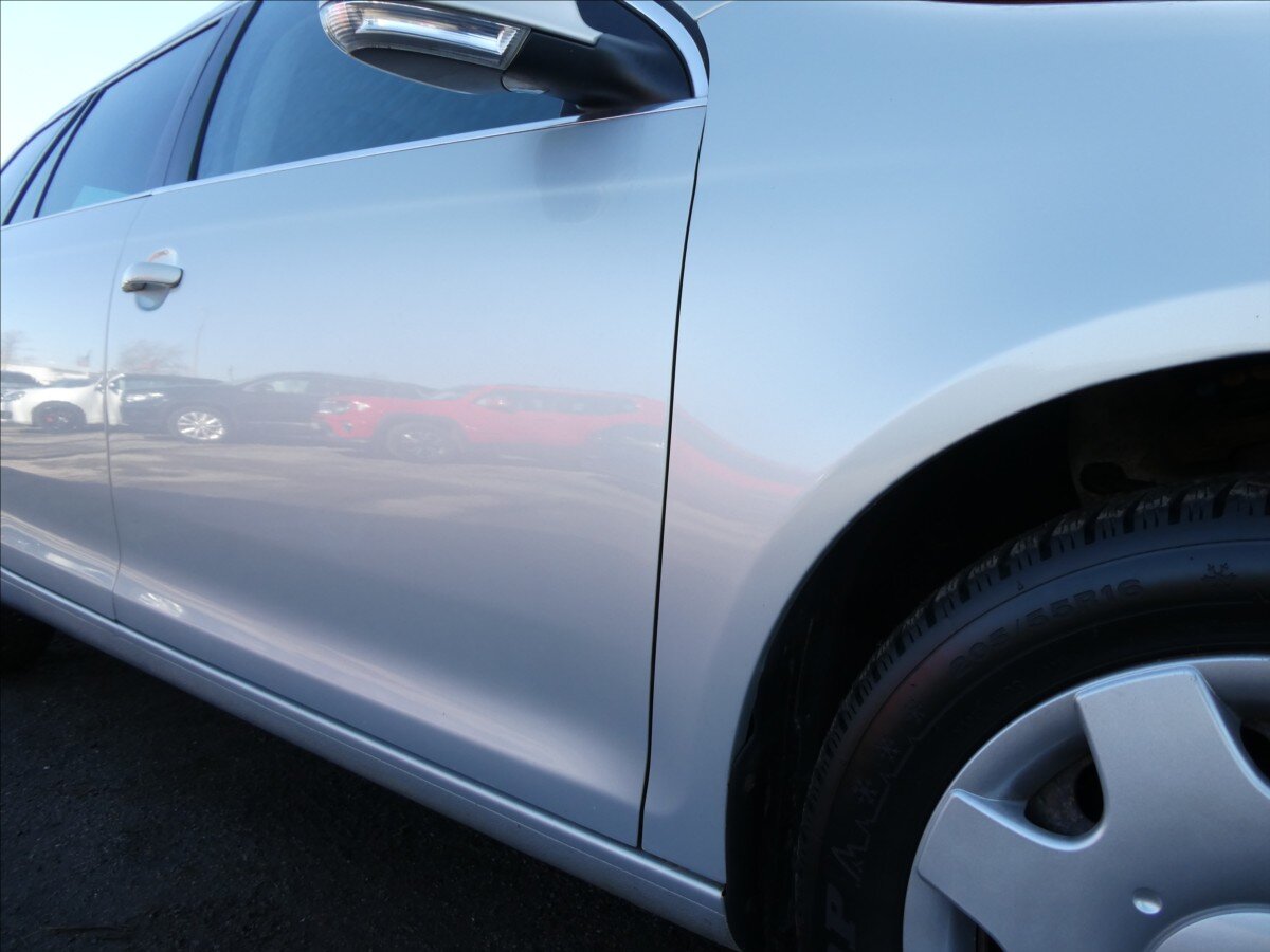 Volkswagen Golf Kombi 1,4 l 90 kw