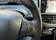 Peugeot 208 Hatchback 1,2 l 81 kw