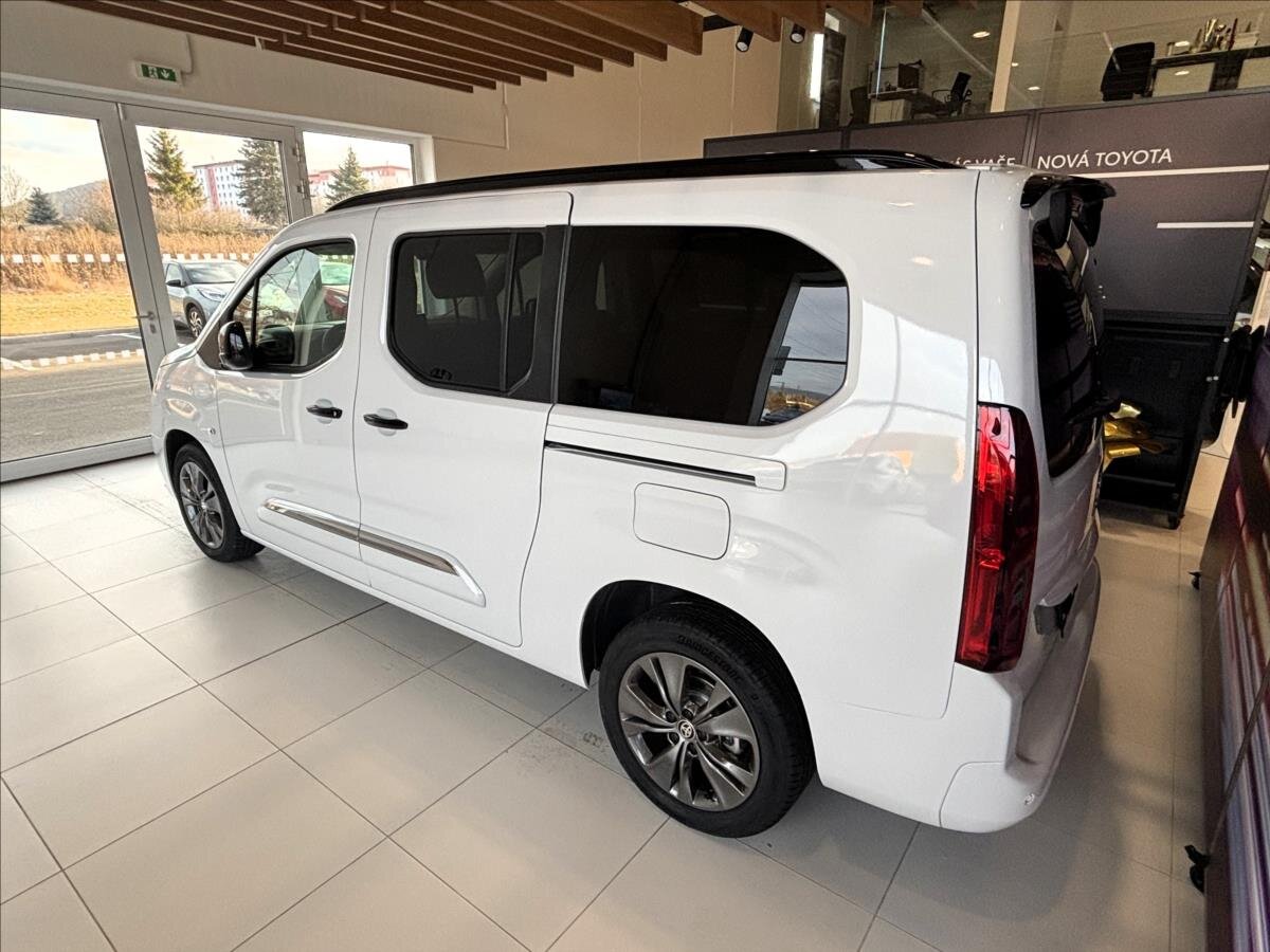 Toyota ProAce City Verso MPV 1,5 l 74 kw