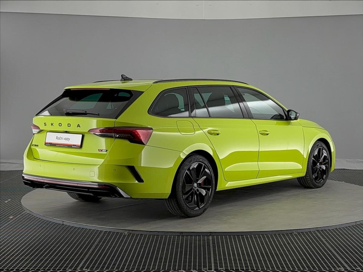 Škoda Octavia Kombi 2,0 l 195 kw