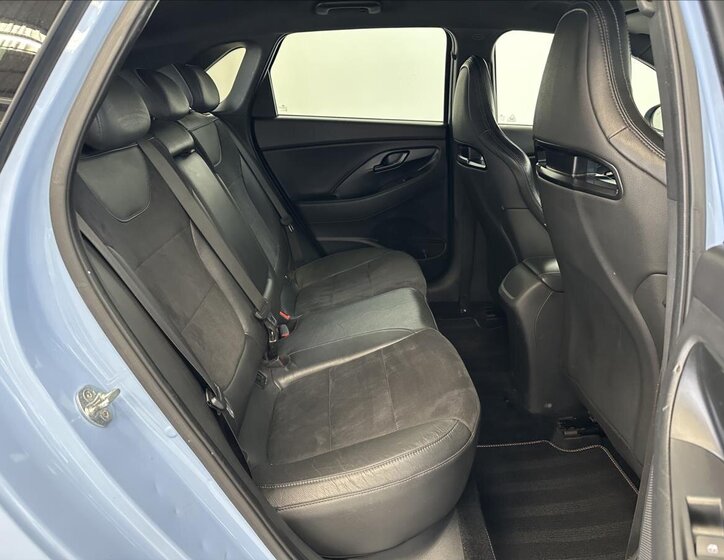 Hyundai i30 Hatchback 2,0 l 206 kw