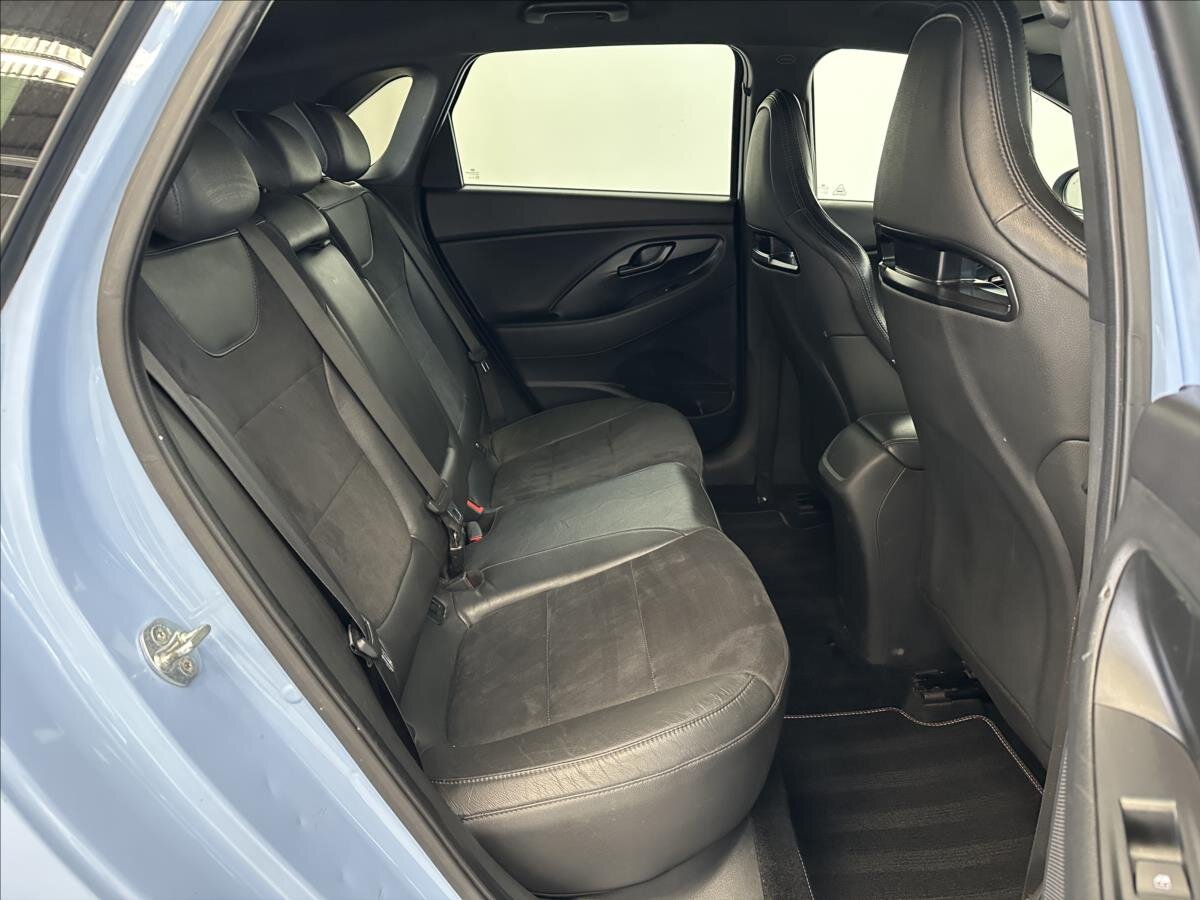 Hyundai i30 Hatchback 2,0 l 206 kw