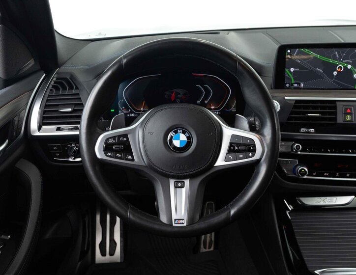 BMW X3 SUV 3,0 l 210 kw