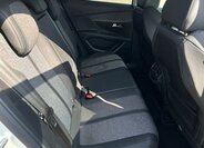 Peugeot 3008 SUV / Terénní 1,5 l 96 kw