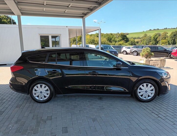 Ford Focus Kombi 1,5 l 88 kw