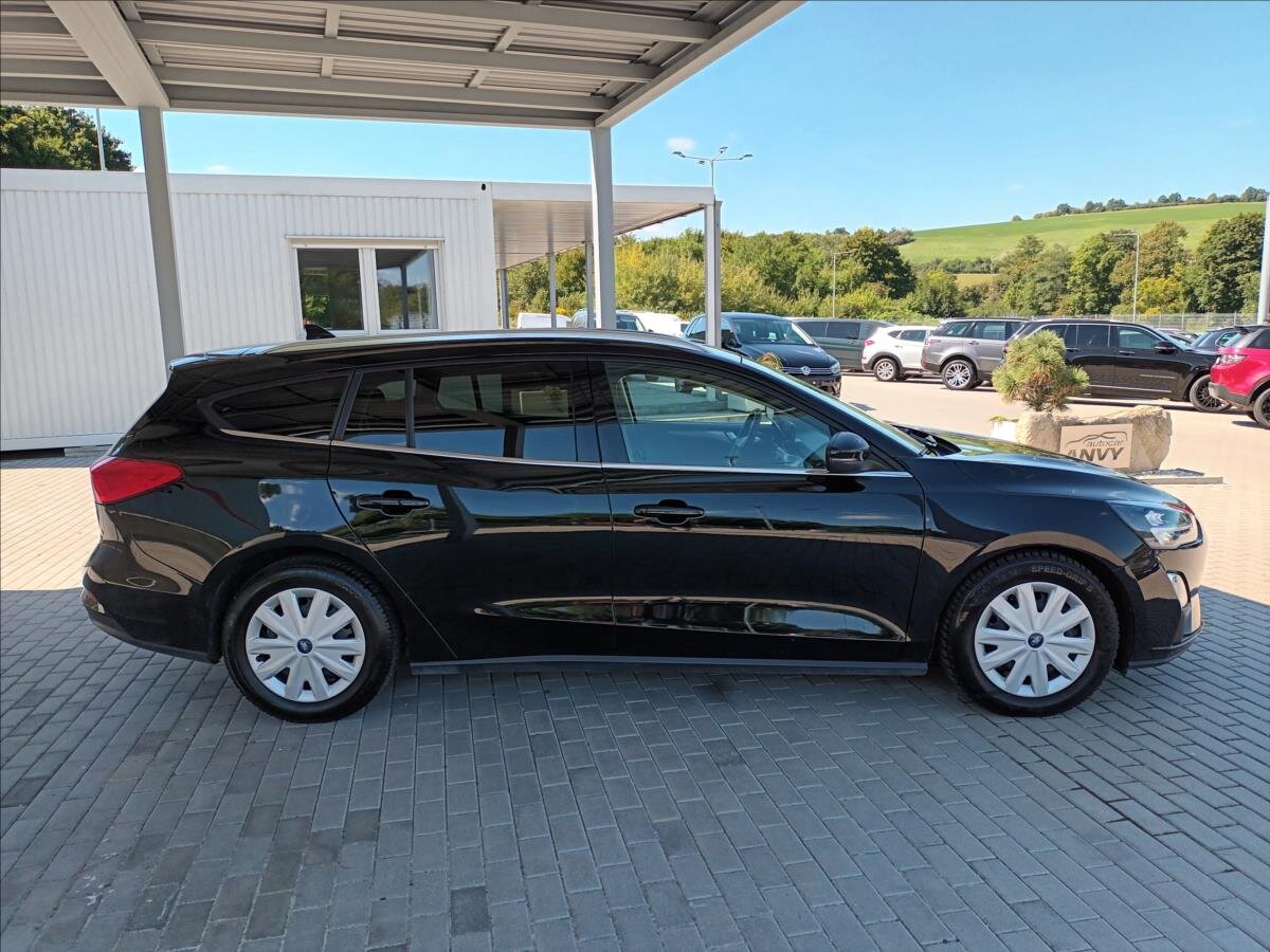 Ford Focus Kombi 1,5 l 88 kw