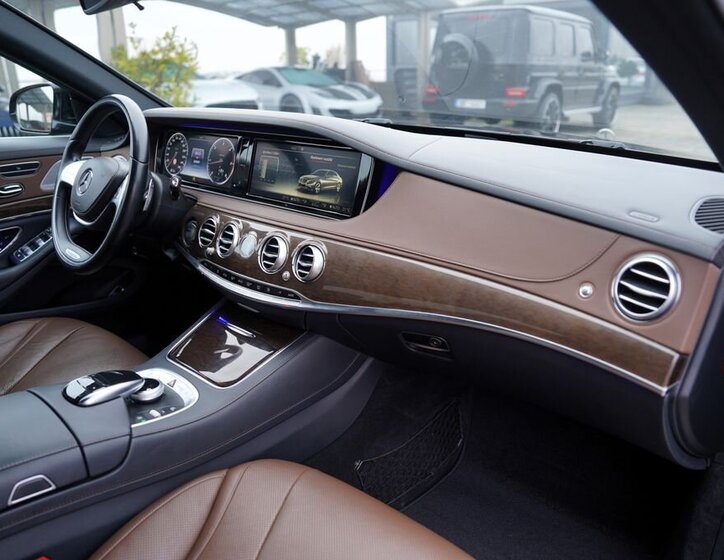 Mercedes-Benz Třídy S 23