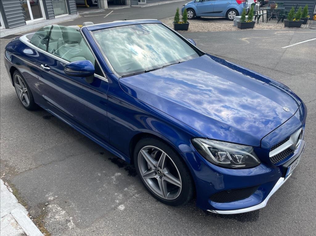 Mercedes-Benz Třídy C Kabriolet 2,1 l 125 kw