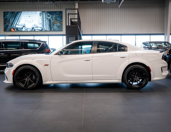 Dodge Charger Sedan 6,4 l 362 kw
