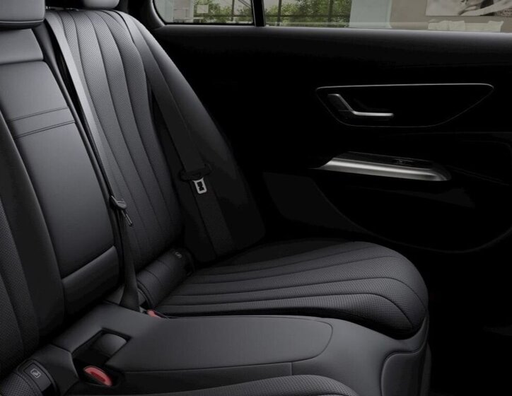 Mercedes-Benz Třídy E Sedan / Limuzína 2,0 l 137 kw