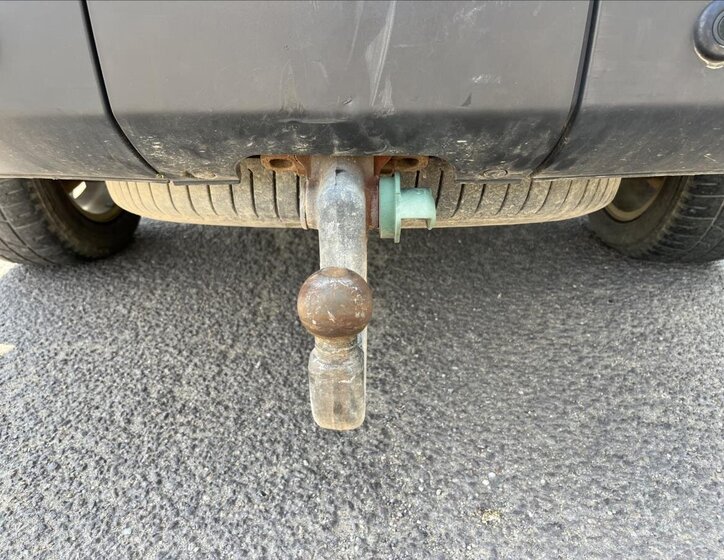 Land Rover Discovery 27