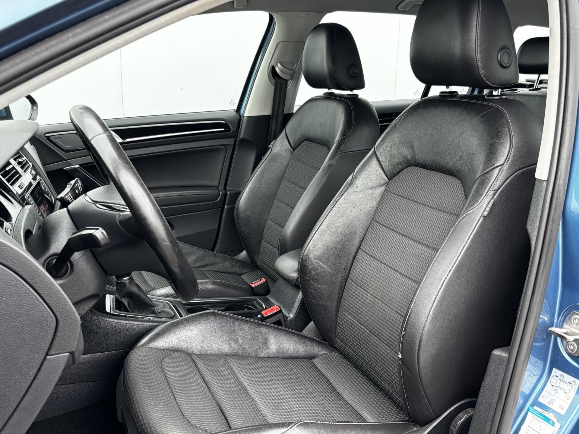 Volkswagen Golf Kombi 1,6 l 77 kw