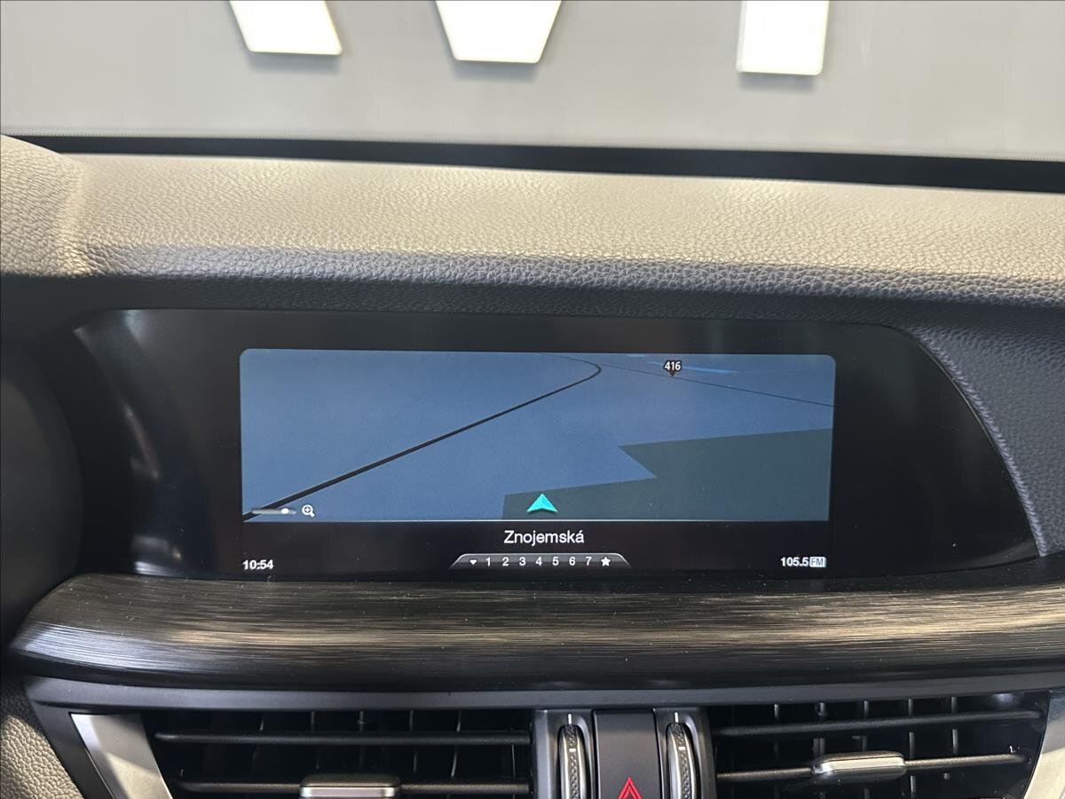 Alfa Romeo Stelvio SUV 2,1 l 154 kw