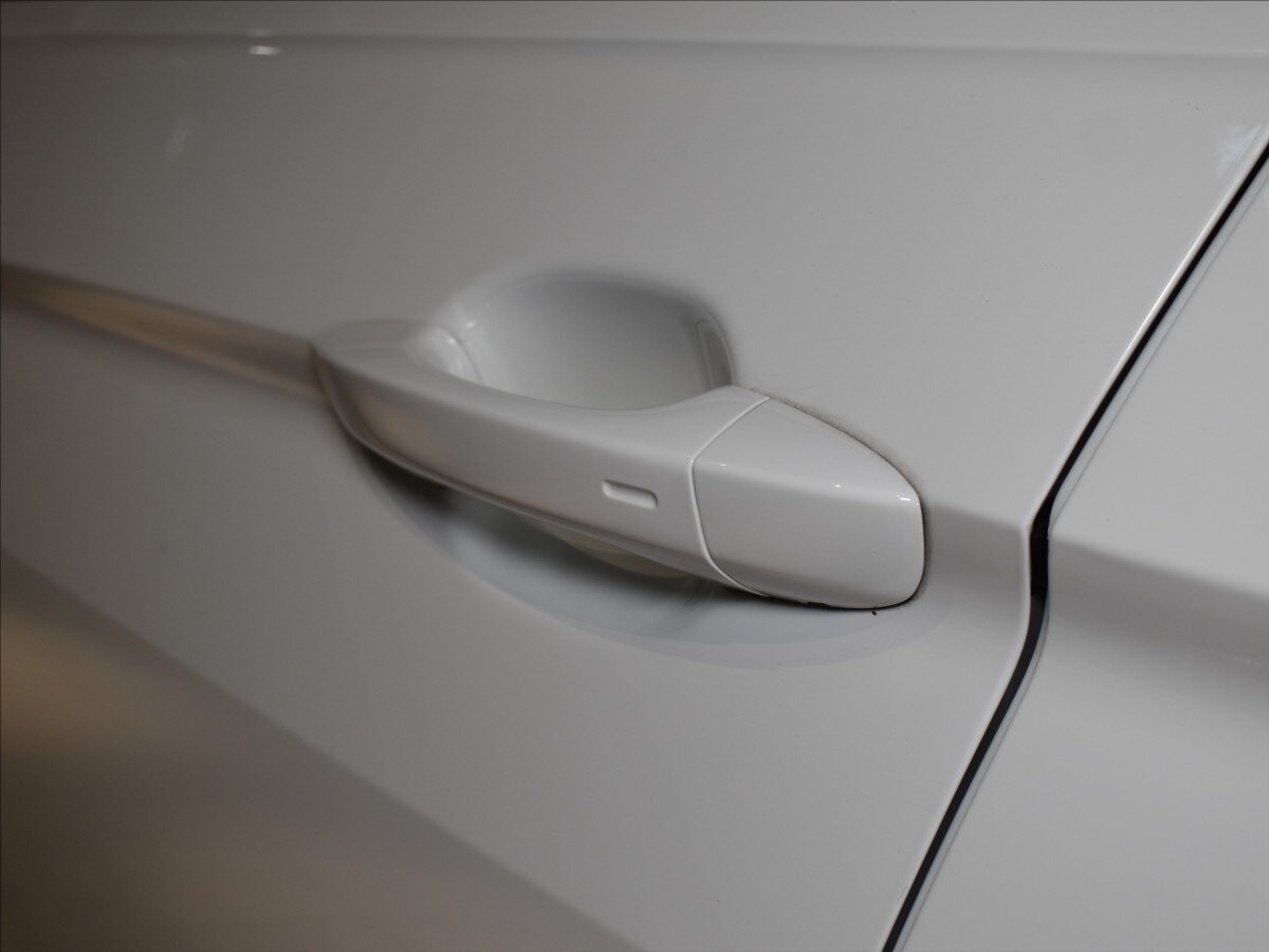 Volkswagen Tiguan SUV 2,0 l 110 kw