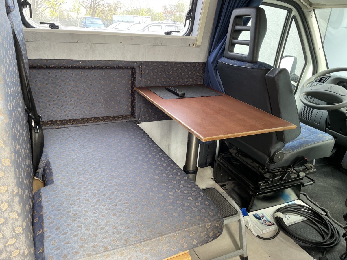 Peugeot Ostatní Ostatní 2,8 l 93 kw