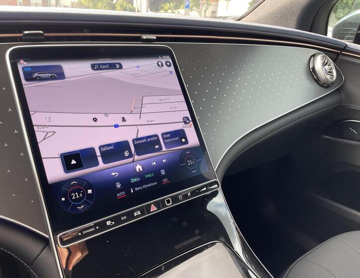 Mercedes-Benz EQE 11