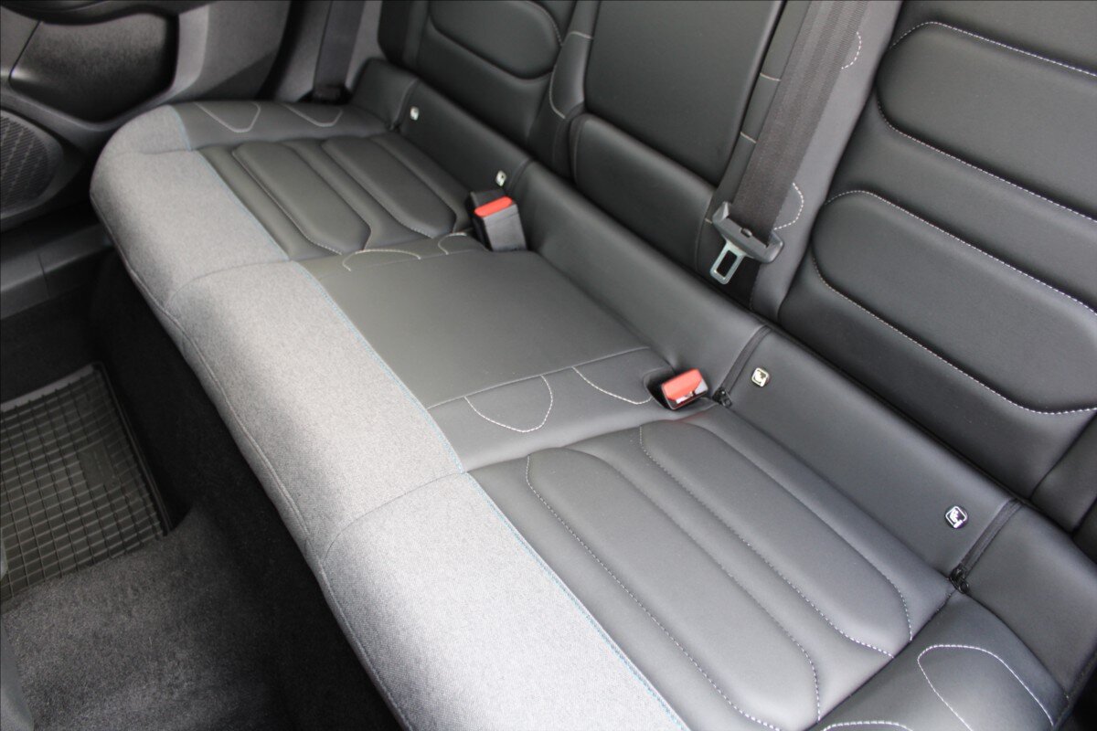 Citroën C4 SUV / Terénní 1,2 l 96 kw