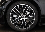 Porsche Taycan 23