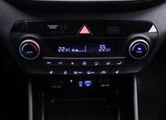Hyundai Tucson SUV / Terénní 1,6 l 100 kw