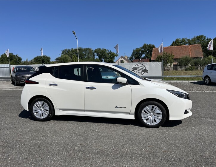 Nissan Leaf 3