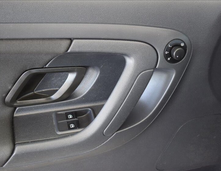 Škoda Roomster Kombi 1,2 l 63 kw