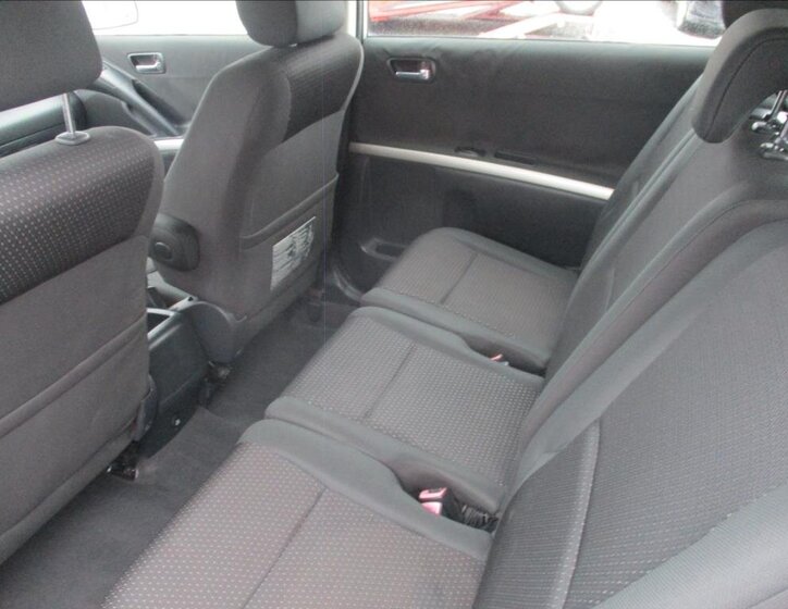 Toyota Corolla Verso 15