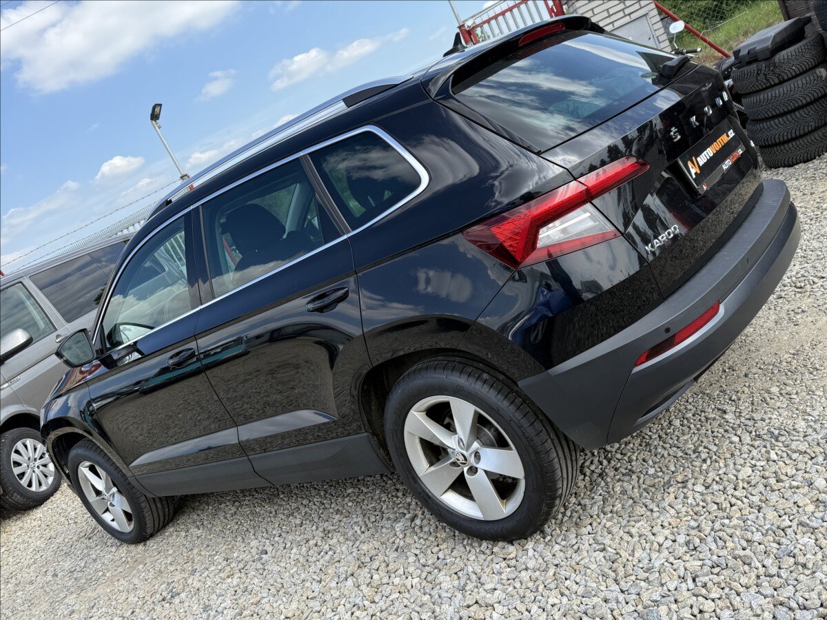 Škoda Karoq SUV / Terénní 2,0 l 110 kw