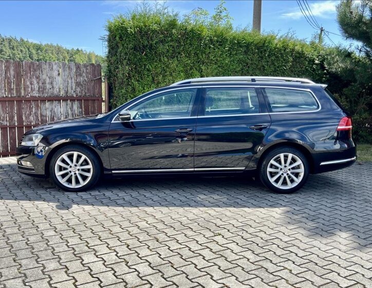 Volkswagen Passat Kombi 2,0 l 103 kw