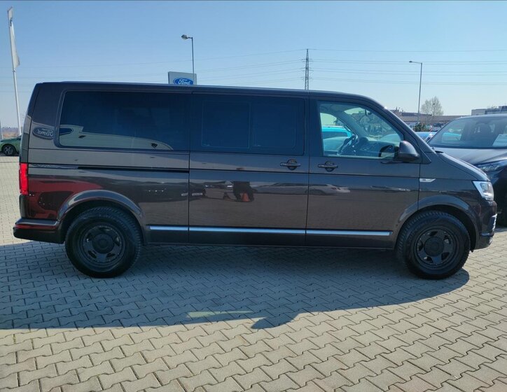 Volkswagen Caravelle MPV 2,0 l 150 kw