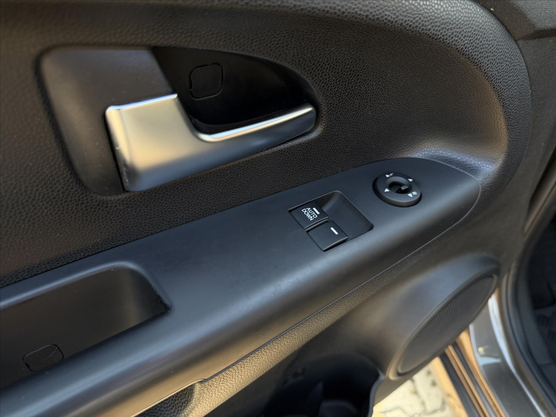 KIA Venga MPV 1,4 l 66 kw