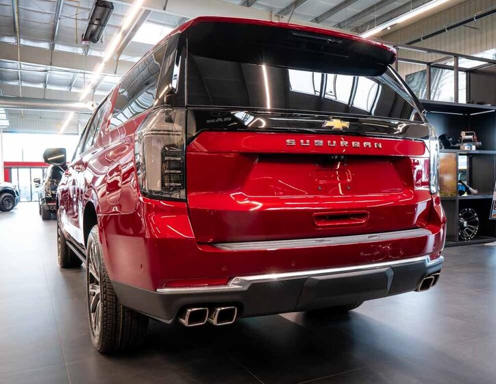 Chevrolet Suburban SUV / Terénní 6,2 l 313 kw