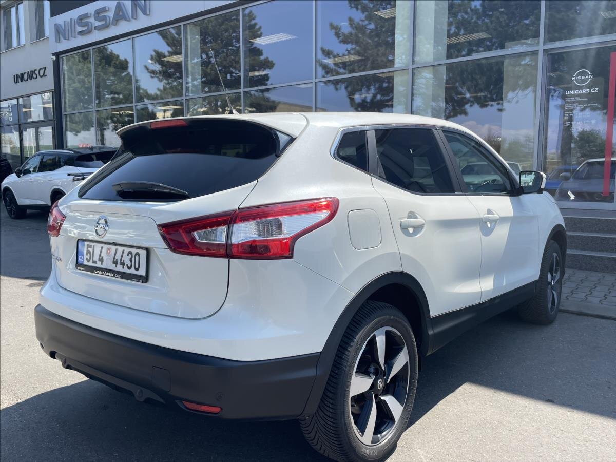 Nissan Qashqai SUV / Terénní 1,2 l 85 kw