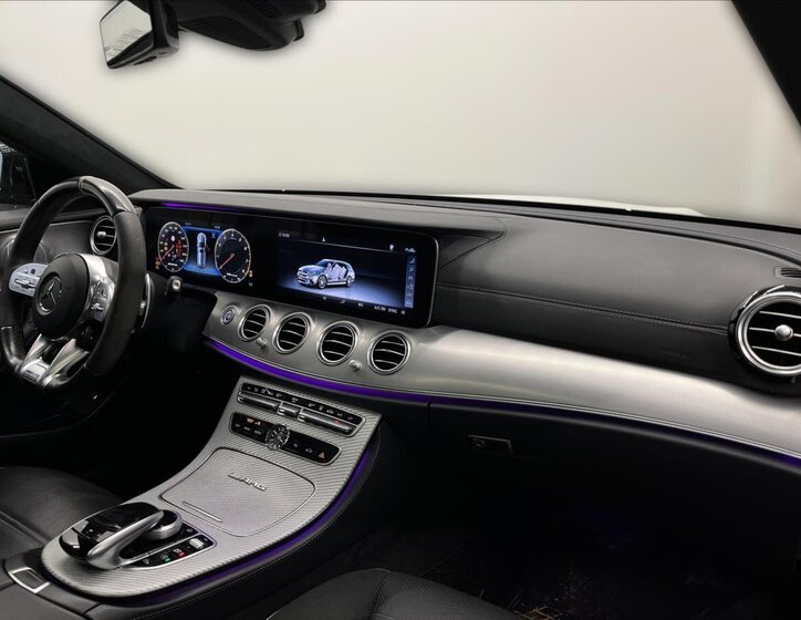 Mercedes-Benz Třídy E Kombi 4,0 l 450 kw