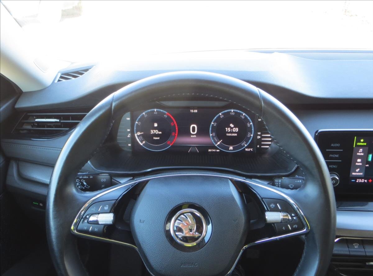 Škoda Octavia Kombi 2,0 l 85 kw