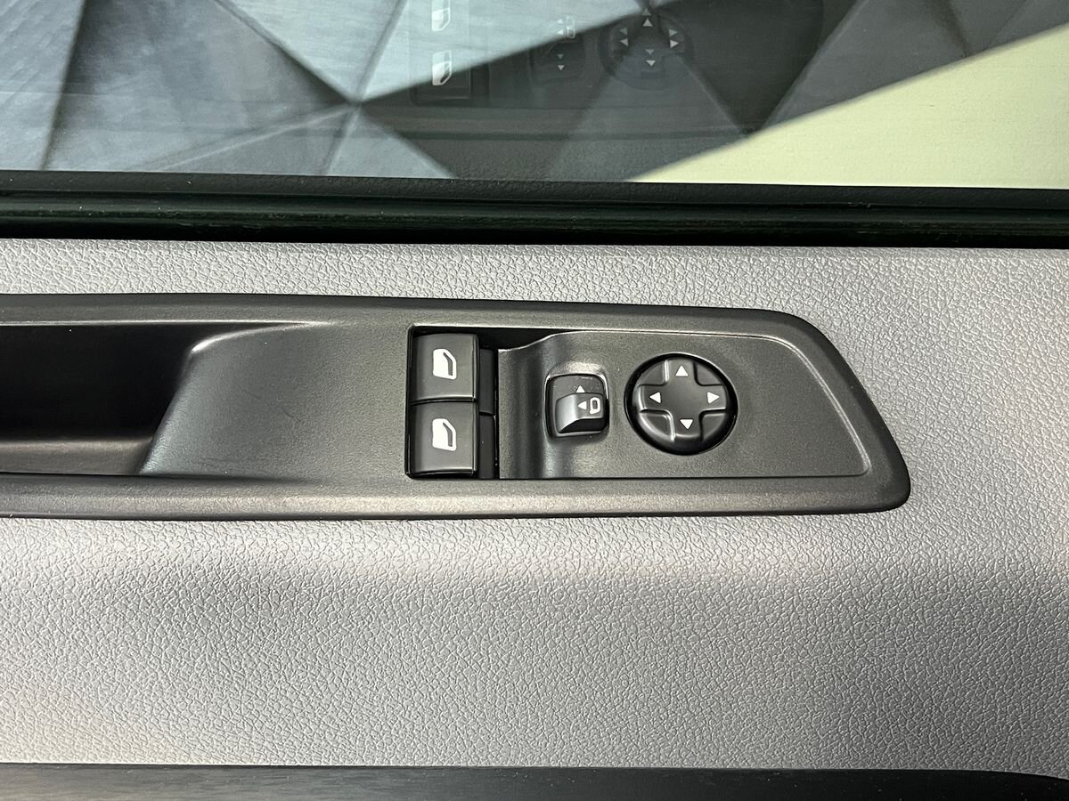 Opel Vivaro Užitková 2,0 l 130 kw