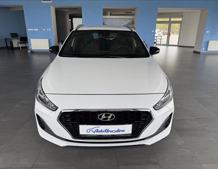 Hyundai i30 Kombi 1,4 l 103 kw