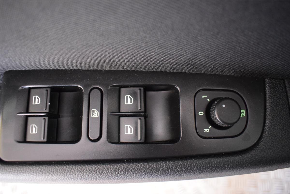 Škoda Superb Kombi 1,8 l 118 kw