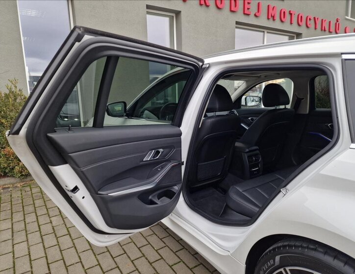BMW Řada 3 Kombi 2,0 l 140 kw
