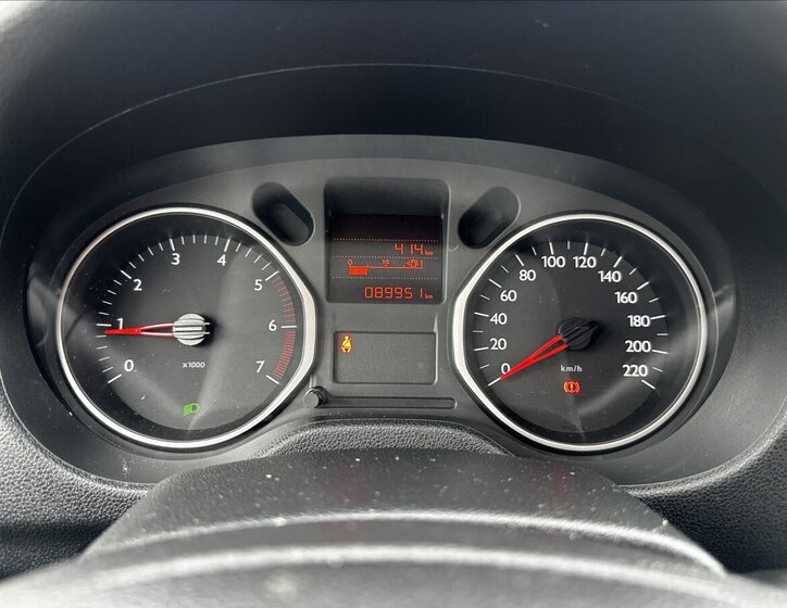 Citroën C-Elysée Sedan / Limuzína 1,2 l 60 kw